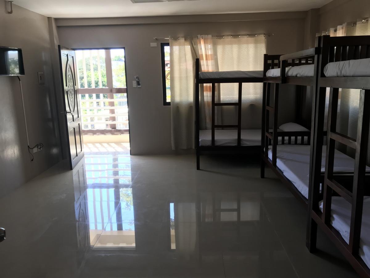 Reddoorz El Senor Jesus Apartelle Vigan Ilocos Hotel Exterior photo